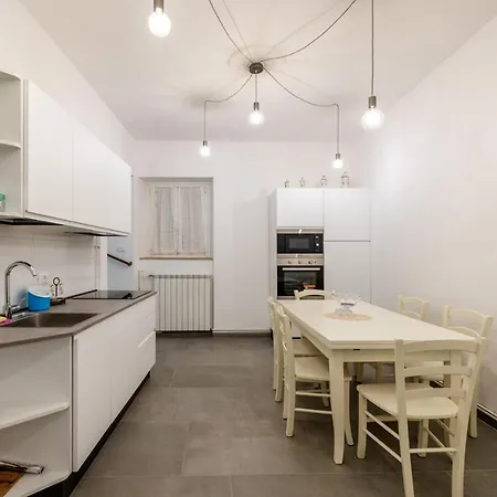 In The Heart Of Finalmarina Apartment