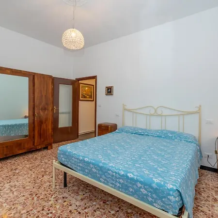 Apartment In The Heart Of Finalmarina