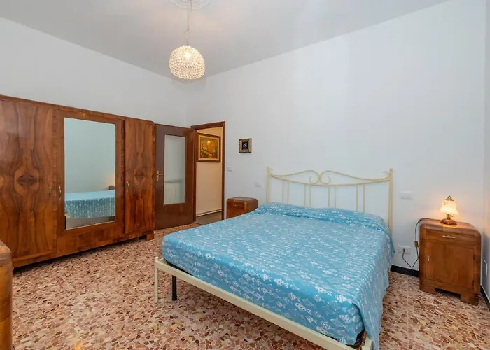 Appartement In The Heart Of Finalmarina